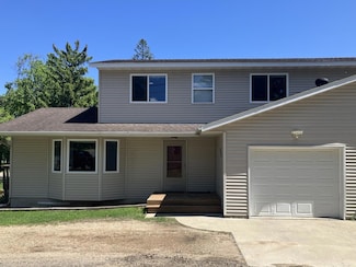 408 E Beech Ave, Fergus Falls, MN 56537