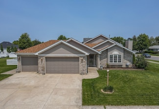 413 W Cook St, Manteno, IL 60950