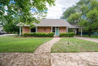 502 S Tyler St, Mc Gregor, TX 76657