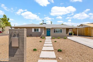 102 E El Camino Dr, Phoenix, AZ 85020