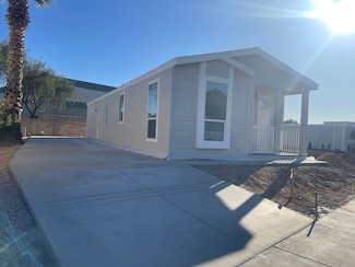 10201 N 99th Ave Unit 2, Peoria, AZ 85345