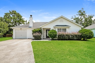 1705 Falcon Cove Ln, Hanahan, SC 29410