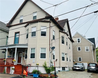 19 Emmett St, Providence, RI 02903