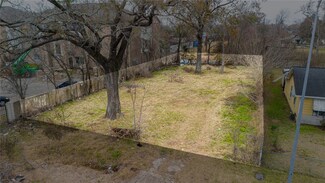 6701 Mariosa St, Houston, TX 77028