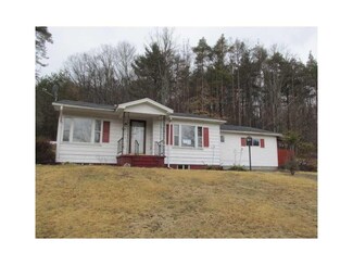 3967 Juneau Rd, Punxsutawney, PA 15767