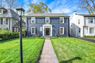 22 W 54th St, Indianapolis, IN 46208
