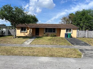 16320 SW 100th Ct, Miami, FL 33157