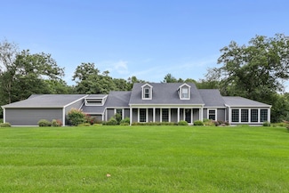 214 Windy Hill Rd, Wisconsin Dells, WI 53965