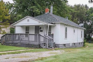 506 W 5th St, Pratt, KS 67124