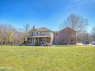 1761 N East St, Webb City, MO 64870