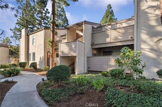 1440 Cabrillo Park Dr Unit F, Santa Ana, CA 92701