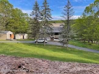 175 Circle Dr, Albrightsville, PA 18210