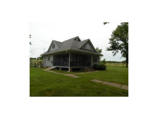 504 N 5th St, Quenemo, KS 66528