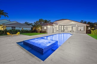 2904 Oakbrook Dr, Weston, FL 33332