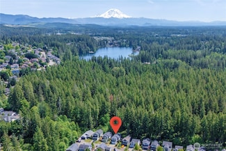 22467 SE 244th St, Maple Valley, WA 98038
