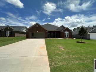 3338 Stockport Dr, Hephzibah, GA 30815