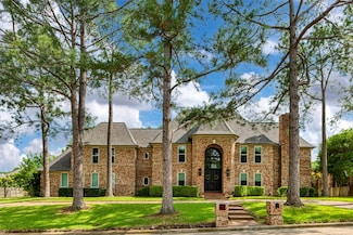 203 W Charlottesville Ave, Colleyville, TX 76034