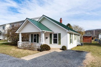 424 Market Ave, Waynesboro, VA 22980