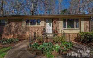 8 Northbrook Dr, York, SC 29745