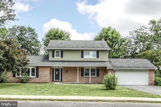 713 Yorkshire Dr, Carlisle, PA 17013