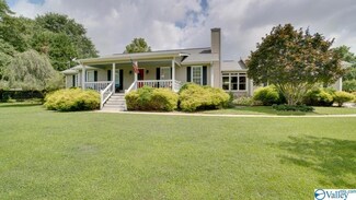 2753 Robertson St W, Gadsden, AL 35907