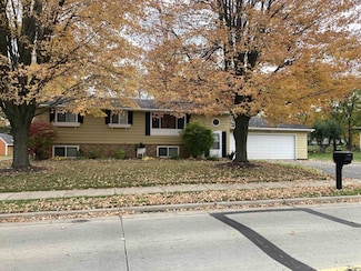 1112 E Mcmillan St, Marshfield, WI 54449