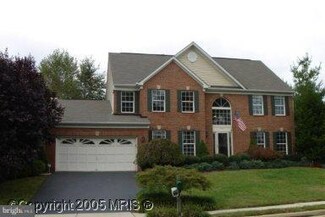 9341 S Whitt Dr, Manassas Park, VA 20111