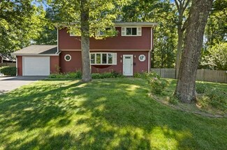 105 Sunset Dr, Brockton, MA 02301