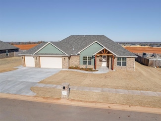 641 Isabella Dr, Blanchard, OK 73010