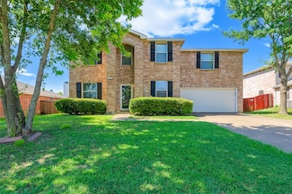 1215 Sullivan Dr, Cedar Hill, TX 75104