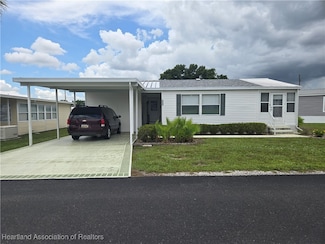 1017 W Virginia Dr, Sebring, FL 33870