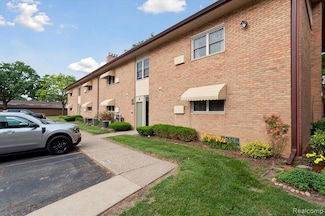 1199 S Sheldon Rd Unit K76, Plymouth, MI 48170