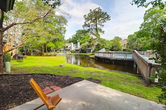 1136 Shadow Lake Cir, Mount Pleasant, SC 29464