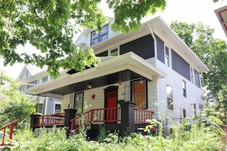 299 N Sandusky St, Delaware, OH 43015