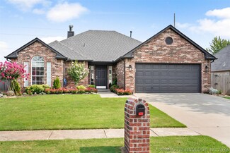 10317 E 111th Place S, Bixby, OK 74008
