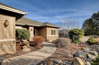 10192 Sundance Ridge Loop, Redmond, OR 97756