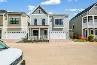 3520 Harvest Dance Dr, Houston, TX 77008