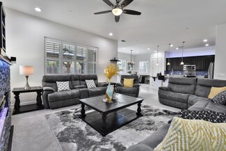 2111 Nora Dr, Hollister, CA 95023
