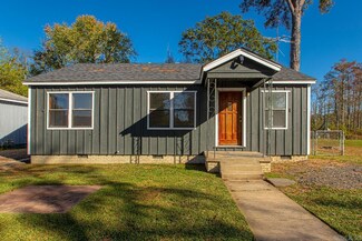 6608 Harold St, North Little Rock, AR 72117