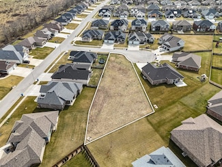 937 E Powers Ct, Nixa, MO 65714