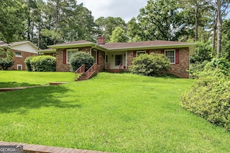 214 W Sunset Dr, Washington, GA 30673