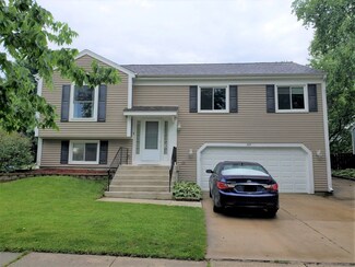 224 Scott Ct, Bartlett, IL 60103