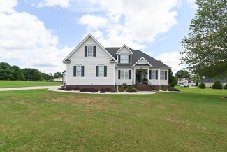 562 Rock Pillar Rd, Clayton, NC 27520