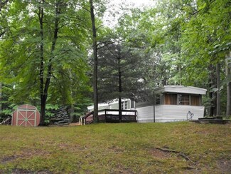 9455 W Wildridge Rd, Mears, MI 49436