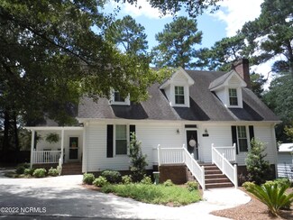 135 Ridge Dr, Tabor City, NC 28463
