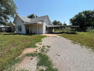 1109 N 11th St, Enid, OK 73701