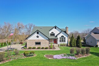 704 Deerpath Rd, Harvard, IL 60033