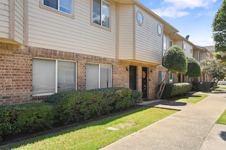724 S Welch St Unit 3, Denton, TX 76201
