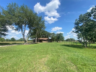 6223 Fenske Ln, Needville, TX 77461