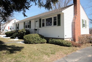 61 Savage St, Haverhill, MA 01830